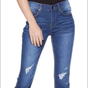 NWT Lily Parker Women's Distressed Skinny Jeans